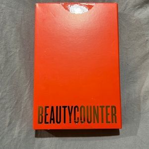 Never opened! Beautycounter Good glitz Duo